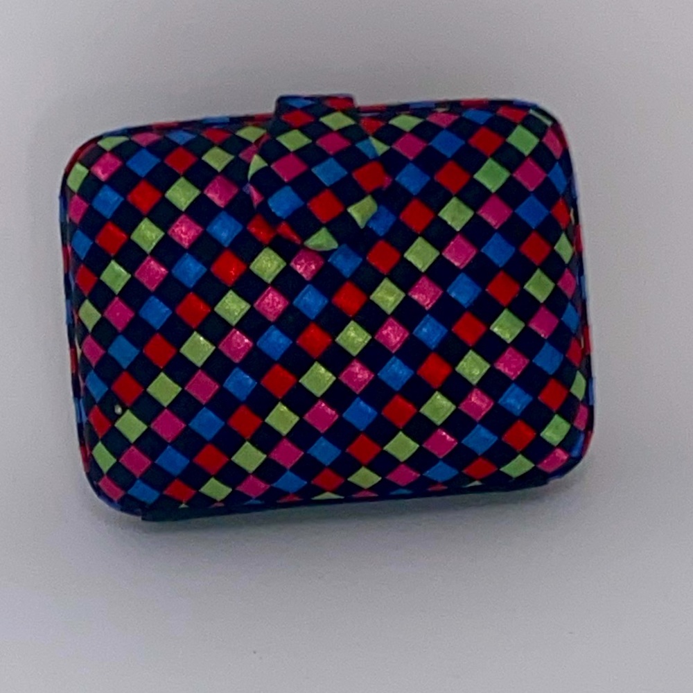clutch/wristlets bag